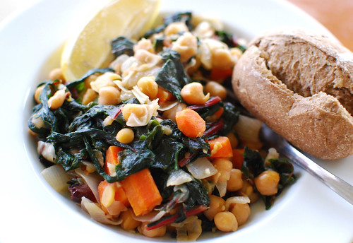 Sicilian Greens and Chickpeas