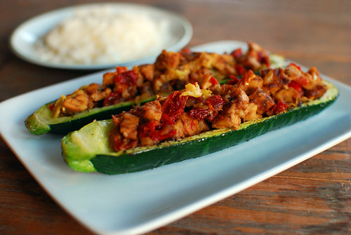 Italian Tempeh and Sun-Dried Tomato Stuffed Zucchini